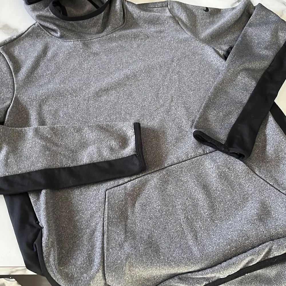 Nike Therma-Fit Hoodie Sz. L
